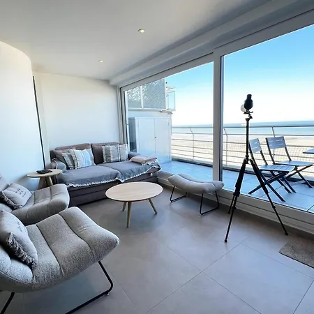 Apartament Near Marina *